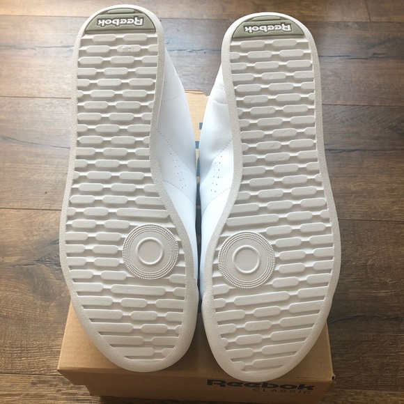 Reebok Princess Shoes 9 Wide New in Box - Picture 5 of 7